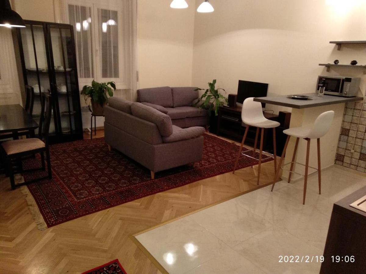 A Quiet Place In The Heart Of The City Βουδαπέστη Εξωτερικό φωτογραφία